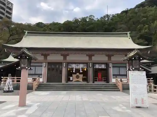 照國神社の本殿・本堂