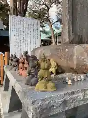 刈田神社の像