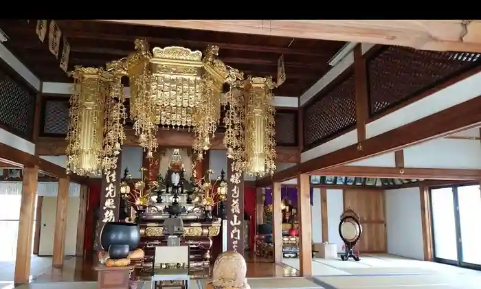 常福寺の本殿