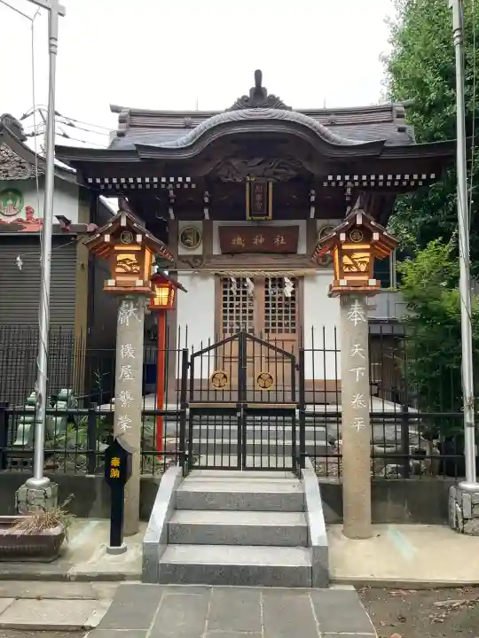 塚越稲荷神社(埼玉県)