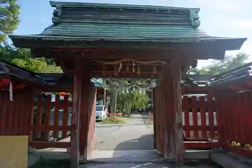 尾崎神社の山門・神門