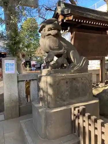 月見岡八幡神社の狛犬