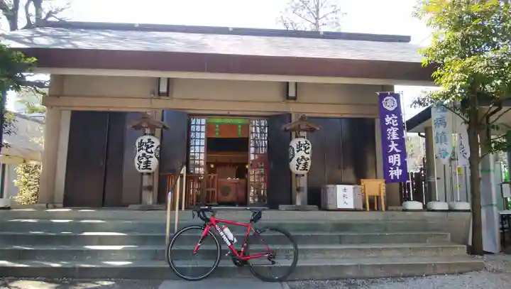 蛇窪神社の本殿・本堂