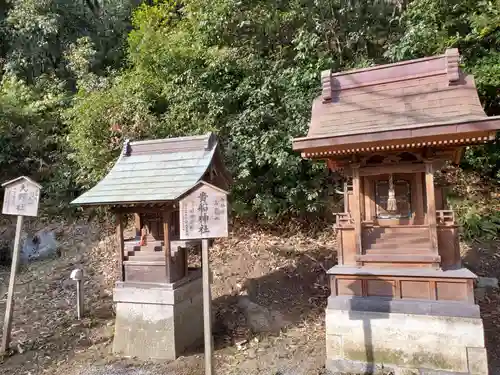 揖保石見神社の末社・摂社