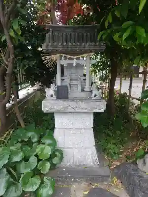 利田神社の{uncategorized: "未分類", other: "その他", undefined: "問題あり", building: "その他建物", grave: "お墓", sacred_gate: "鳥居", guardian: "狛犬", statue: "像", buddha: "仏像", history: "歴史", nature: "自然", garden: "庭園", animal: "動物", pagoda: "塔", temizu: "手水舎", mountain_gate: "山門・神門", sanctuary: "本殿・本堂", subordinate: "末社・摂社", art: "芸術", scenery: "景色", jizo: "地蔵", ema: "絵馬", goshuin: "御朱印", omikuji: "おみくじ", items: "授与品その他", amulet: "お守り", goshuincho: "御朱印帳", eats: "食事", festival: "お祭り", votive_dance: "神楽", shichigosan: "七五三参", wedding: "結婚式", experience: "体験その他", initially: "初詣", around: "周辺", anti_infection: "感染症対策"}