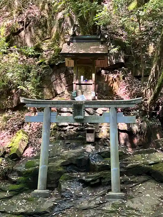 龍鎮神社(奈良県)