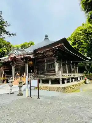 長谷寺の{uncategorized: "未分類", other: "その他", undefined: "問題あり", building: "その他建物", grave: "お墓", sacred_gate: "鳥居", guardian: "狛犬", statue: "像", buddha: "仏像", history: "歴史", nature: "自然", garden: "庭園", animal: "動物", pagoda: "塔", temizu: "手水舎", mountain_gate: "山門・神門", sanctuary: "本殿・本堂", subordinate: "末社・摂社", art: "芸術", scenery: "景色", jizo: "地蔵", ema: "絵馬", goshuin: "御朱印", omikuji: "おみくじ", items: "授与品その他", amulet: "お守り", goshuincho: "御朱印帳", eats: "食事", festival: "お祭り", votive_dance: "神楽", shichigosan: "七五三参", wedding: "結婚式", experience: "体験その他", initially: "初詣", around: "周辺", anti_infection: "感染症対策"}