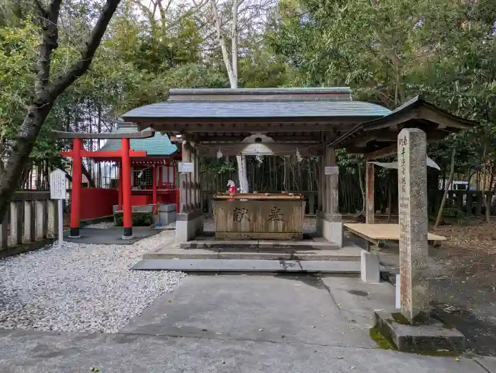 一葉稲荷神社の{uncategorized: "未分類", other: "その他", undefined: "問題あり", building: "その他建物", grave: "お墓", sacred_gate: "鳥居", guardian: "狛犬", statue: "像", buddha: "仏像", history: "歴史", nature: "自然", garden: "庭園", animal: "動物", pagoda: "塔", temizu: "手水舎", mountain_gate: "山門・神門", sanctuary: "本殿・本堂", subordinate: "末社・摂社", art: "芸術", scenery: "景色", jizo: "地蔵", ema: "絵馬", goshuin: "御朱印", omikuji: "おみくじ", items: "授与品その他", amulet: "お守り", goshuincho: "御朱印帳", eats: "食事", festival: "お祭り", votive_dance: "神楽", shichigosan: "七五三参", wedding: "結婚式", experience: "体験その他", initially: "初詣", around: "周辺", anti_infection: "感染症対策"}