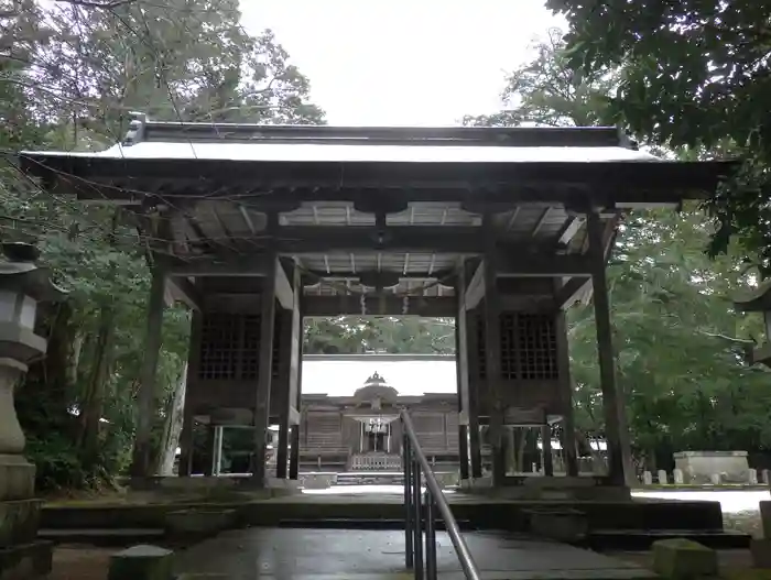 賀茂神社の山門