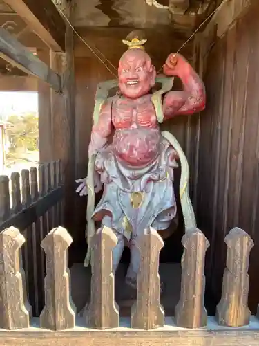 龍宮寺の像