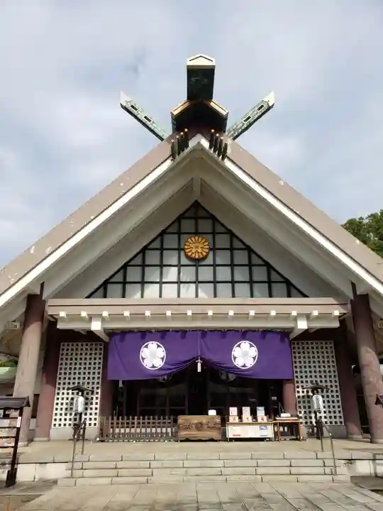 千葉縣護國神社の本殿・本堂