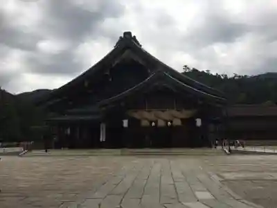 出雲大社の本殿・本堂