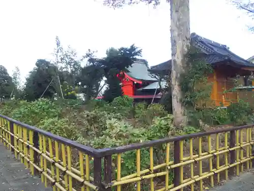 足立神社の庭園