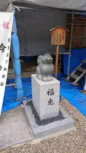 三輪神社の狛犬