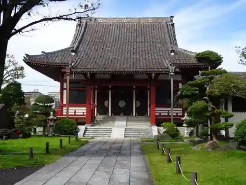 成佛寺の本殿・本堂