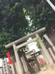 出世稲荷神社の鳥居