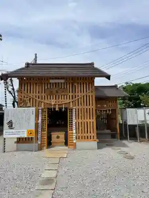 諏訪社の{uncategorized: "未分類", other: "その他", undefined: "問題あり", building: "その他建物", grave: "お墓", sacred_gate: "鳥居", guardian: "狛犬", statue: "像", buddha: "仏像", history: "歴史", nature: "自然", garden: "庭園", animal: "動物", pagoda: "塔", temizu: "手水舎", mountain_gate: "山門・神門", sanctuary: "本殿・本堂", subordinate: "末社・摂社", art: "芸術", scenery: "景色", jizo: "地蔵", ema: "絵馬", goshuin: "御朱印", omikuji: "おみくじ", items: "授与品その他", amulet: "お守り", goshuincho: "御朱印帳", eats: "食事", festival: "お祭り", votive_dance: "神楽", shichigosan: "七五三参", wedding: "結婚式", experience: "体験その他", initially: "初詣", around: "周辺", anti_infection: "感染症対策"}