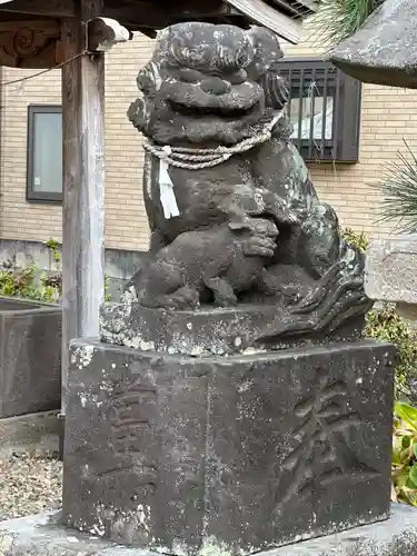 子之神社の狛犬