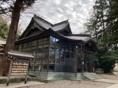 金剱宮の本殿・本堂