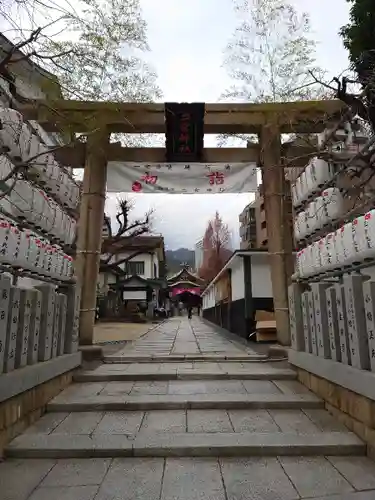 二宮神社の鳥居