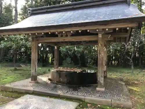 倭文神社の手水