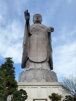 東本願寺本廟 牛久浄苑(牛久大仏)(茨城県)