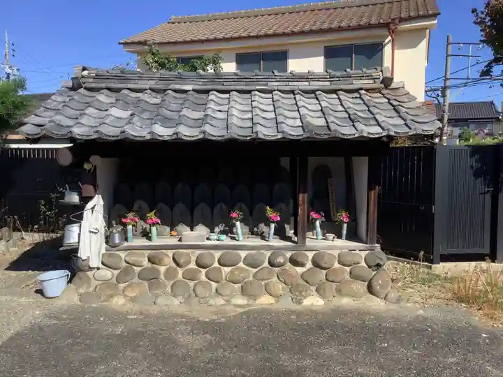 三十三観音堂(堀田地区)の本殿・本堂