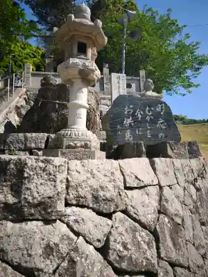 加茂神社の{uncategorized: "未分類", other: "その他", undefined: "問題あり", building: "その他建物", grave: "お墓", sacred_gate: "鳥居", guardian: "狛犬", statue: "像", buddha: "仏像", history: "歴史", nature: "自然", garden: "庭園", animal: "動物", pagoda: "塔", temizu: "手水舎", mountain_gate: "山門・神門", sanctuary: "本殿・本堂", subordinate: "末社・摂社", art: "芸術", scenery: "景色", jizo: "地蔵", ema: "絵馬", goshuin: "御朱印", omikuji: "おみくじ", items: "授与品その他", amulet: "お守り", goshuincho: "御朱印帳", eats: "食事", festival: "お祭り", votive_dance: "神楽", shichigosan: "七五三参", wedding: "結婚式", experience: "体験その他", initially: "初詣", around: "周辺", anti_infection: "感染症対策"}