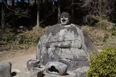 諏訪大社下社春宮の仏像