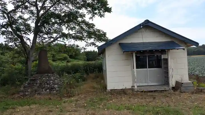 歌越地蔵堂の本殿・本堂