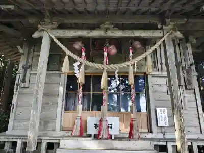 釣石神社の{uncategorized: "未分類", other: "その他", undefined: "問題あり", building: "その他建物", grave: "お墓", sacred_gate: "鳥居", guardian: "狛犬", statue: "像", buddha: "仏像", history: "歴史", nature: "自然", garden: "庭園", animal: "動物", pagoda: "塔", temizu: "手水舎", mountain_gate: "山門・神門", sanctuary: "本殿・本堂", subordinate: "末社・摂社", art: "芸術", scenery: "景色", jizo: "地蔵", ema: "絵馬", goshuin: "御朱印", omikuji: "おみくじ", items: "授与品その他", amulet: "お守り", goshuincho: "御朱印帳", eats: "食事", festival: "お祭り", votive_dance: "神楽", shichigosan: "七五三参", wedding: "結婚式", experience: "体験その他", initially: "初詣", around: "周辺", anti_infection: "感染症対策"}