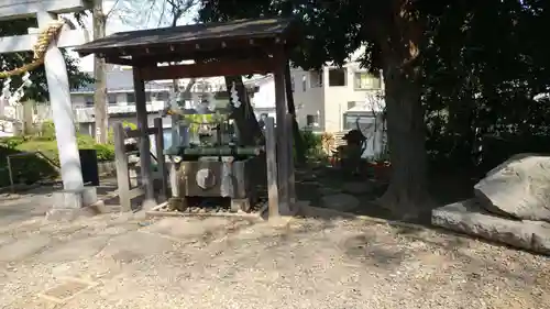 弦巻神社の手水舎