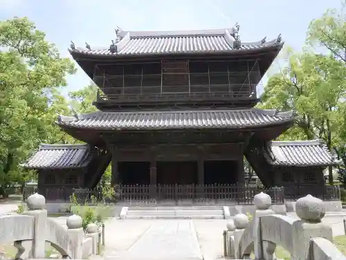 聖福寺の本殿・本堂