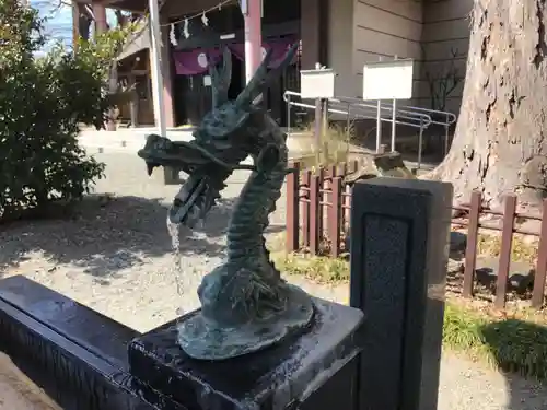 日野八坂神社の手水舎