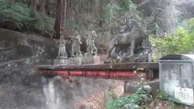 神護寺の像