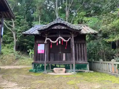 磐座八幡大神社の末社・摂社