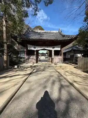 八栗寺の{uncategorized: "未分類", other: "その他", undefined: "問題あり", building: "その他建物", grave: "お墓", sacred_gate: "鳥居", guardian: "狛犬", statue: "像", buddha: "仏像", history: "歴史", nature: "自然", garden: "庭園", animal: "動物", pagoda: "塔", temizu: "手水舎", mountain_gate: "山門・神門", sanctuary: "本殿・本堂", subordinate: "末社・摂社", art: "芸術", scenery: "景色", jizo: "地蔵", ema: "絵馬", goshuin: "御朱印", omikuji: "おみくじ", items: "授与品その他", amulet: "お守り", goshuincho: "御朱印帳", eats: "食事", festival: "お祭り", votive_dance: "神楽", shichigosan: "七五三参", wedding: "結婚式", experience: "体験その他", initially: "初詣", around: "周辺", anti_infection: "感染症対策"}
