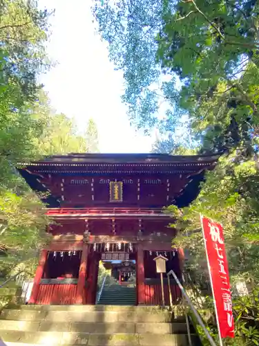 花園神社の山門・神門