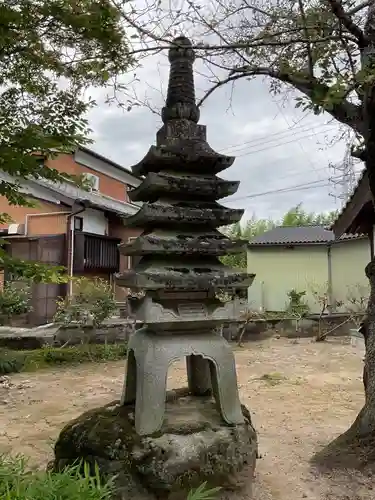長興寺の塔