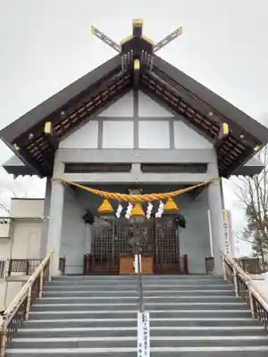 西岡八幡宮の本殿・本堂