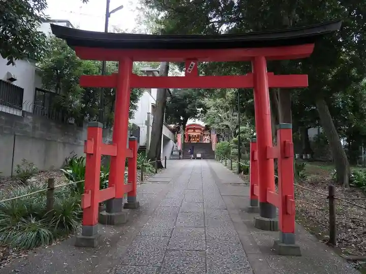 自由が丘熊野神社の鳥居