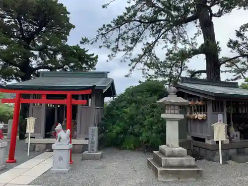 森戸大明神（森戸神社）の末社・摂社