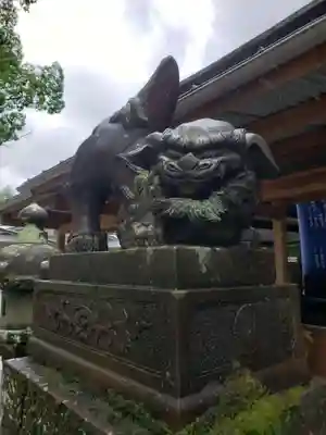 諫早神社(九州総守護 四面宮)の狛犬