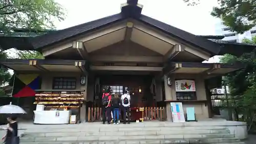 東郷神社の本殿・本堂