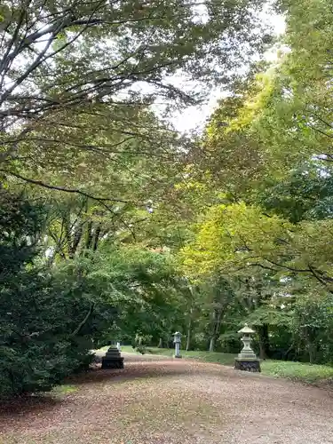 秋田県護國神社の建物その他