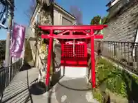 諏訪坂稲荷神社の鳥居