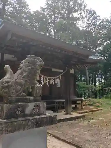 雨引千勝神社の狛犬