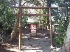 白鳥神社の鳥居