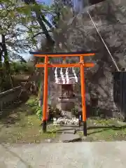 雷神社の末社