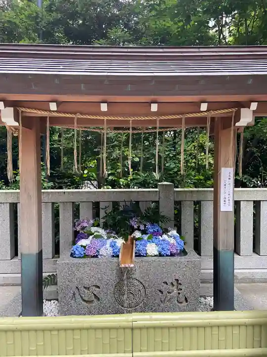 福徳神社(芽吹稲荷)の手水舎